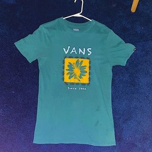 short sleeve size small vans T-shirt